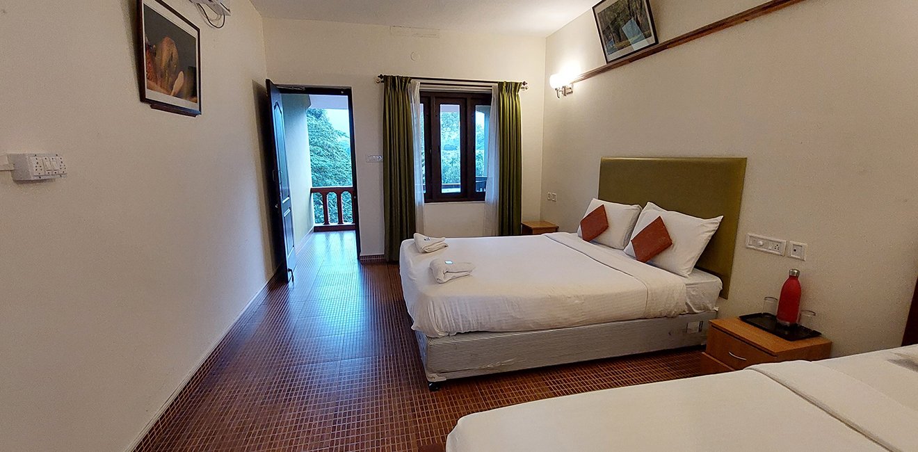 hotel-img
