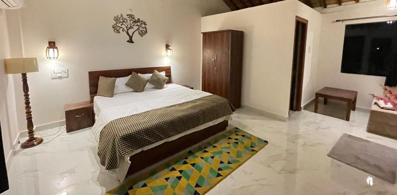 hotel-img