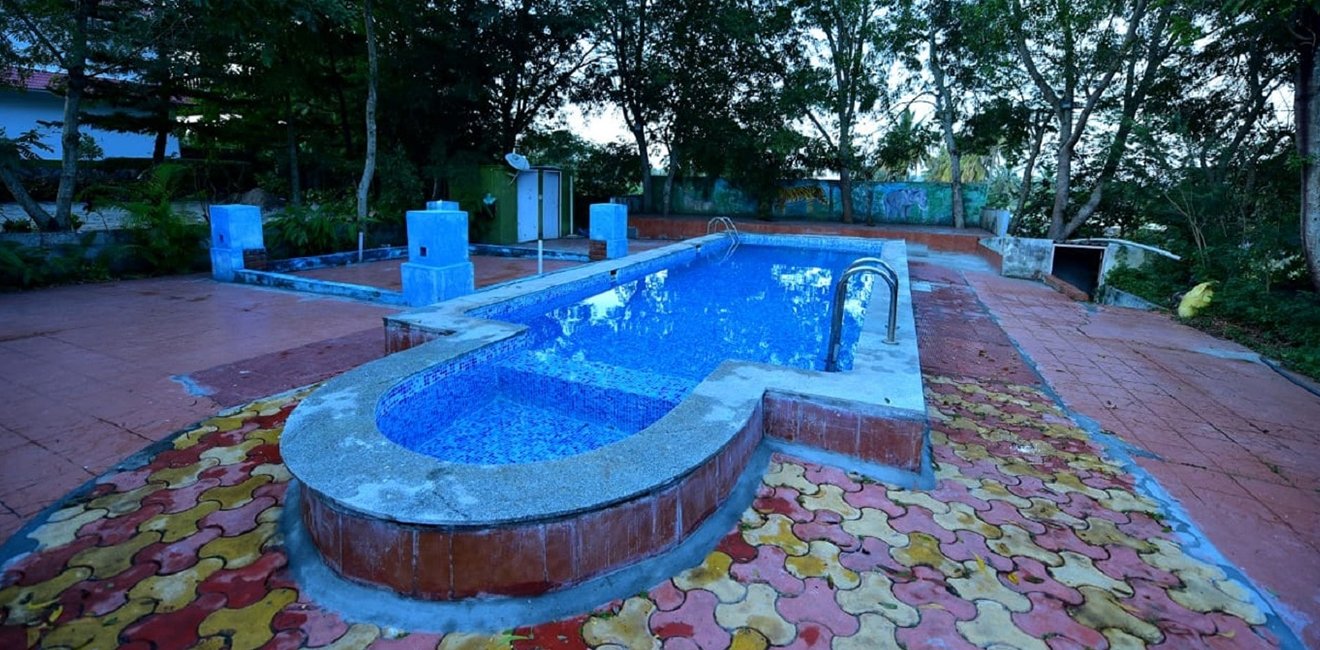 hotel-img