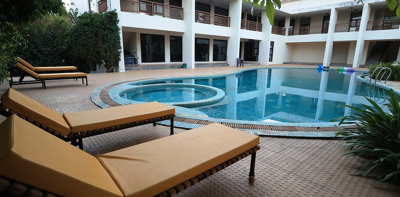 hotel-img